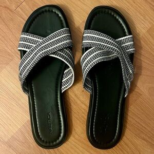 Nautica Black and White Slide Sandals